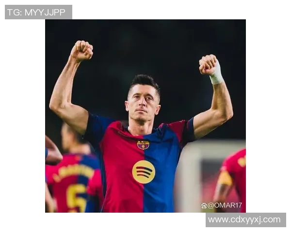 波兰足球传奇人物回顾:从扬科到莱万多夫斯基的辉煌历程 波兰足球传奇人物回顾:从扬科到莱万多夫斯基的辉煌历程