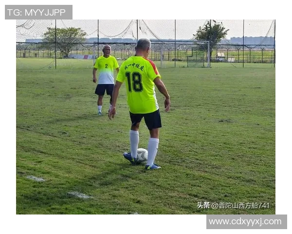 足球球星长跑挑战赛：体能极限与速度碰撞，运动员新突破之路